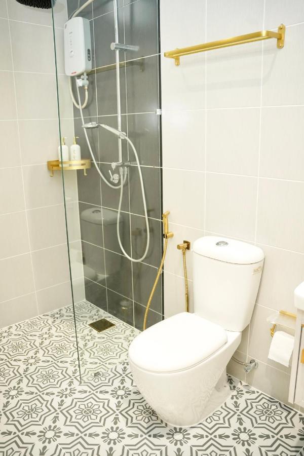 Casa Callisto Homestay - New Seaview With Pool 3Br Apartment Ladang Tanjung Kuala Terengganu Ngoại thất bức ảnh