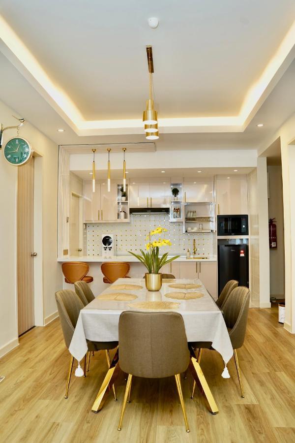 Casa Callisto Homestay - New Seaview With Pool 3Br Apartment Ladang Tanjung Kuala Terengganu Ngoại thất bức ảnh